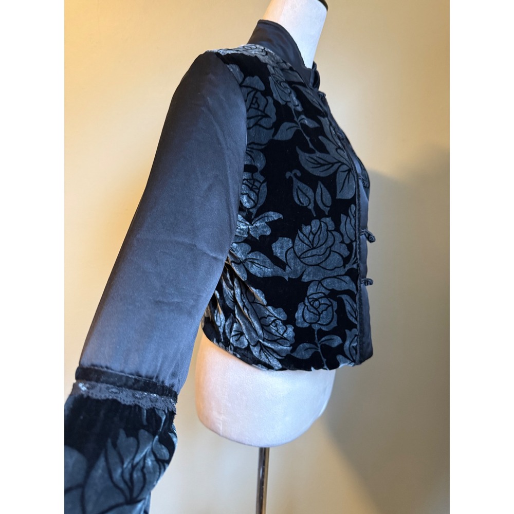 Black Velvet Rose Floral silk Jacket coat S boho whimsigoth fairy Y2K vintage - Picture 3 of 10